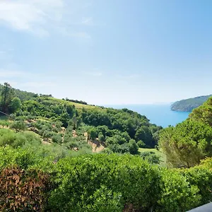 https://villa-mesco-1.hotelitalianriviera.com