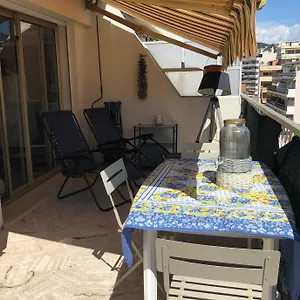 nice-28-m-studio-with-balcony.fr-provencehotel.com/